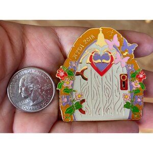 New York Destination Imagination Trading Pin Fairy Door Butterflies Keyhole